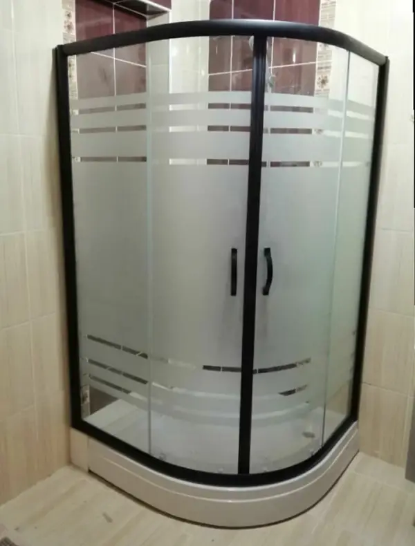 Oval Duşakabin
